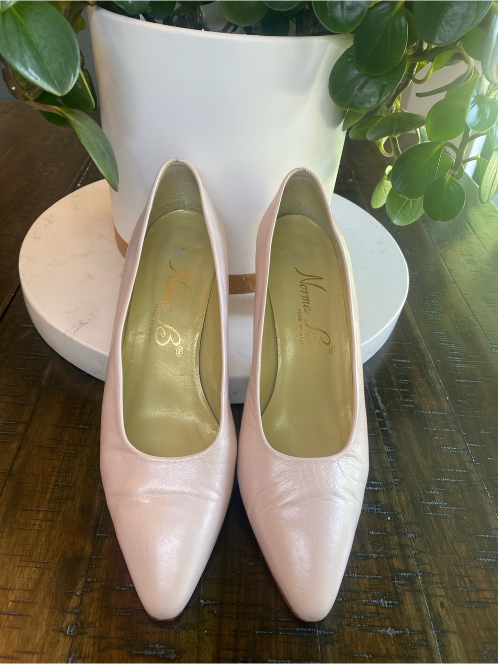 Norma B Blush Pink Leather Pump Gold Quilted Block Heel Size 8 Vtg Spain 2.5in - Picture 2 of 12